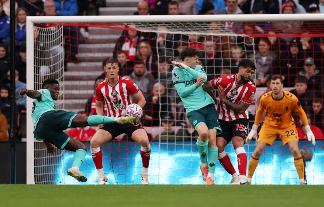 Sunderland vs Wolverhampton (21:00 &#8211; 18/10) | Xem lại trận đấu